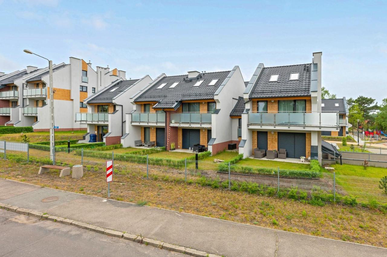 Apartamenty Piamola Jantar Park Dış mekan fotoğraf